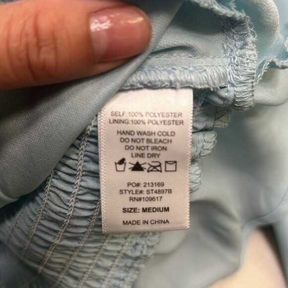 Ruched  baby blue NEW Crop Top sz Med   women‎ top - Picture 4 of 4